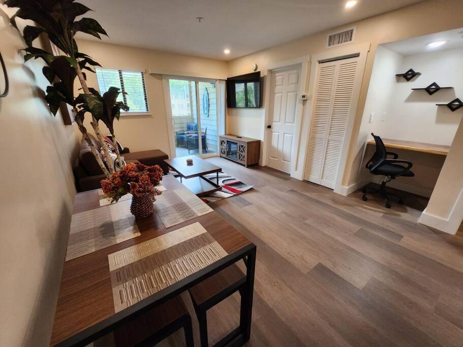 Classy & Comfortable Condo! ฮิลตันเฮดไอส์แลนด์ ภายนอก รูปภาพ